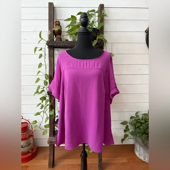 Avenue Vibrant Magenta Blouse - Picture 13 of 17